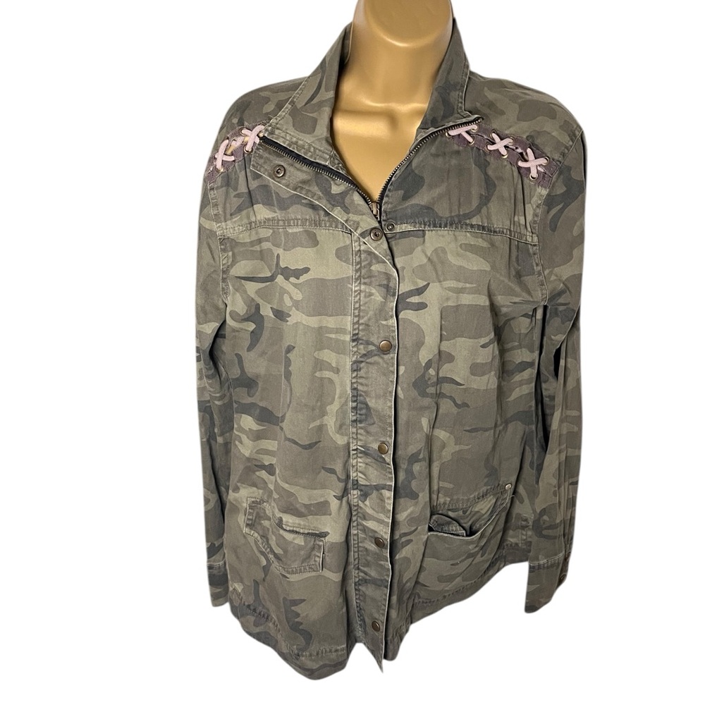 Gilded Intent Camo Utility Jacket Lace Shoulder Detail Olive S